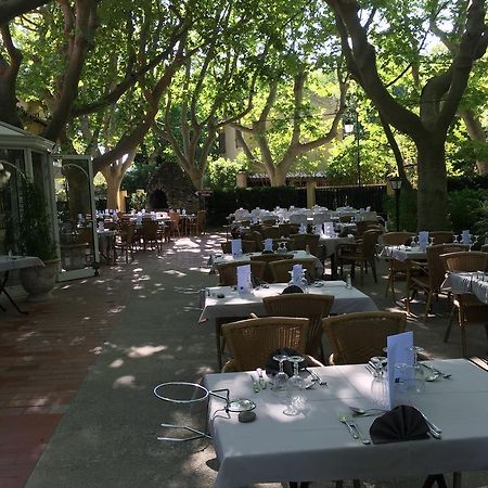 La Touloubre Otel La Barben Dış mekan fotoğraf